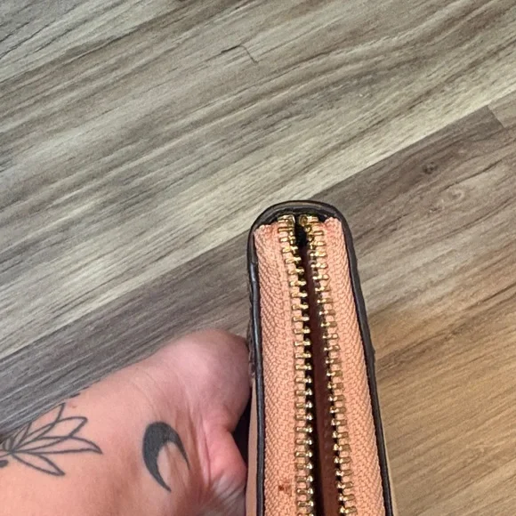 Coach Tan and Snake Print Women's Wallet (project wallet dirty) - Picture 11 of 11